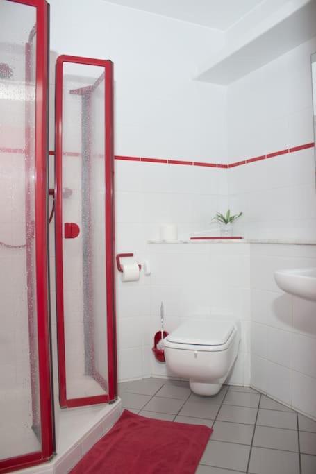 Ferienhaus Schoene Aussicht Ferienwohnung Rot Hemfurth-Edersee Eksteriør bilde