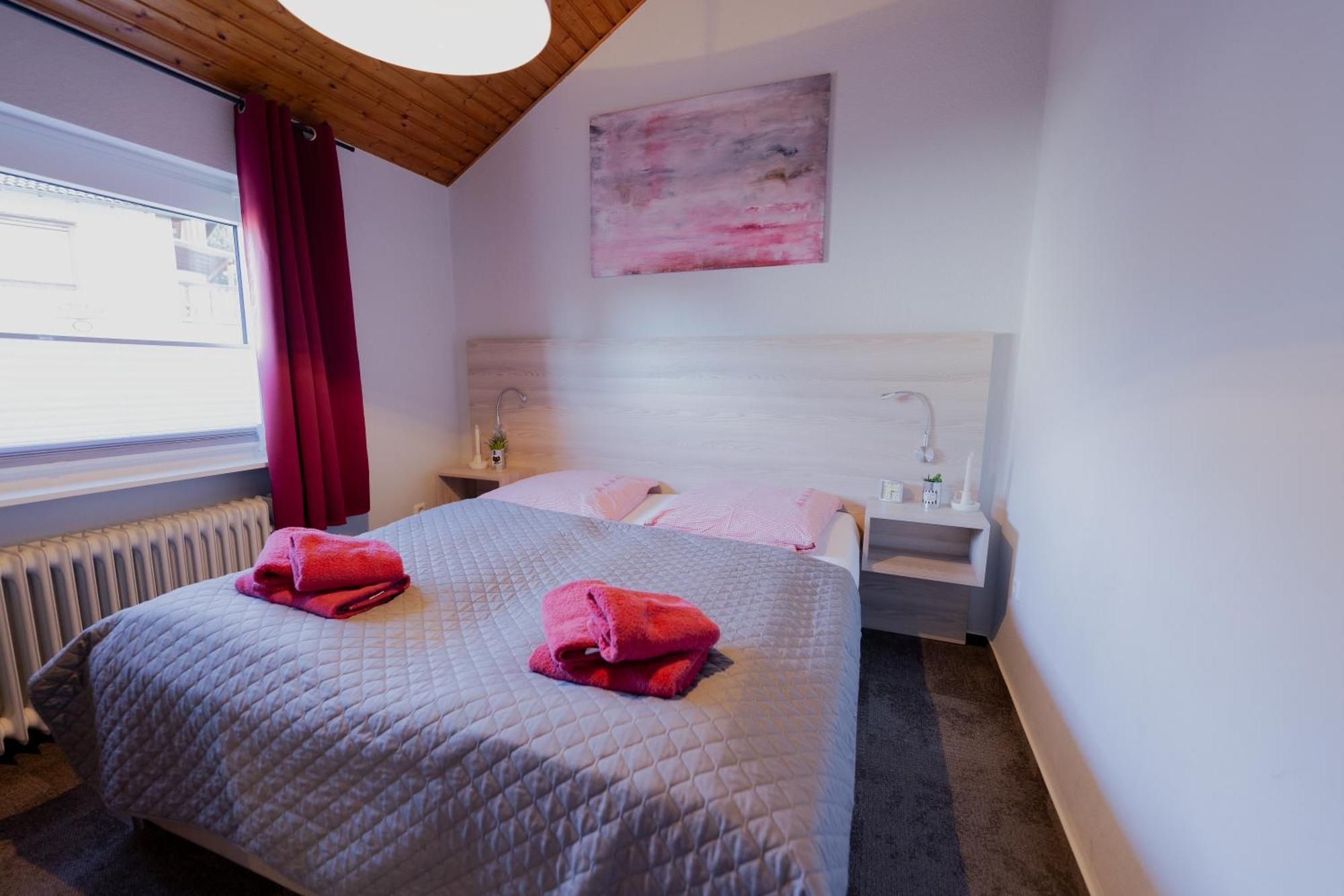 Ferienhaus Schoene Aussicht Ferienwohnung Rot Hemfurth-Edersee Eksteriør bilde
